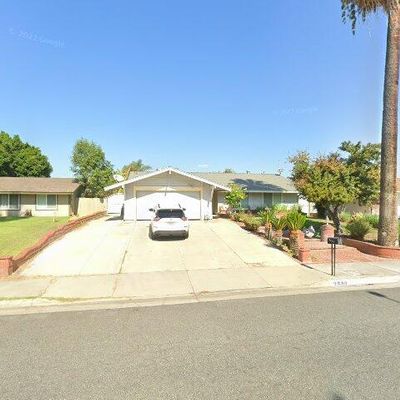 9239 Delano Dr, Riverside, CA 92503