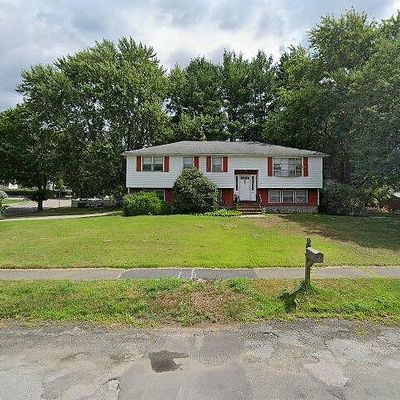 95 Silver Hill Ln, Waltham, MA 02451