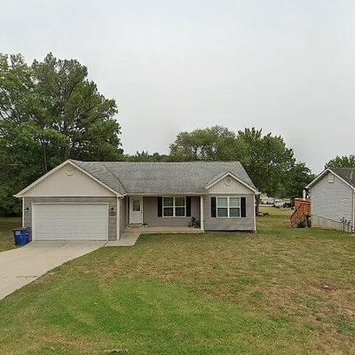 1029 Cherry Ln, Catawissa, MO 63015