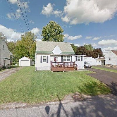 104 Maple Ave, Springville, NY 14141