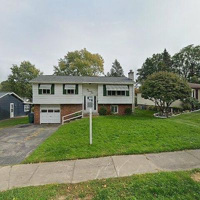 104 Valley St, Rochester, NY 14612