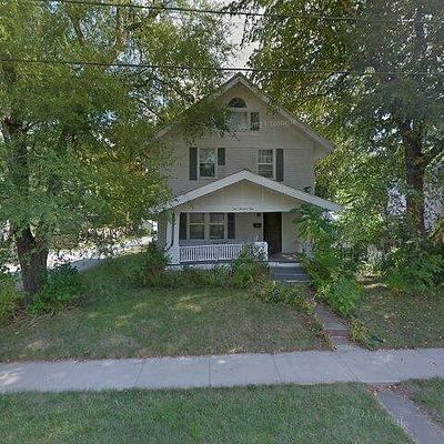 105 S Maple St, Fairfield, IA 52556