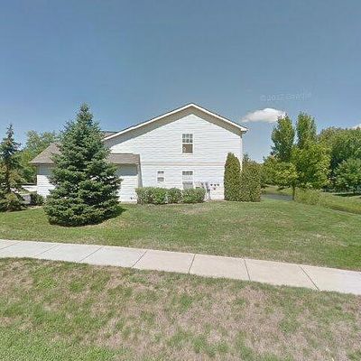 1065 N Village Dr #2, Round Lake Beach, IL 60073