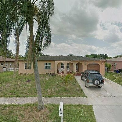 10700 Ember St, Boca Raton, FL 33428