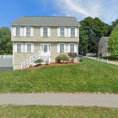 11 Cassily Ln, Dover, NH 03820