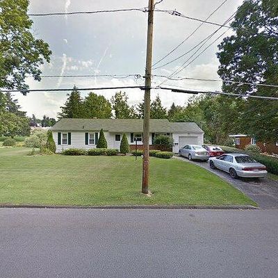 111 3 Rd St, Canastota, NY 13032