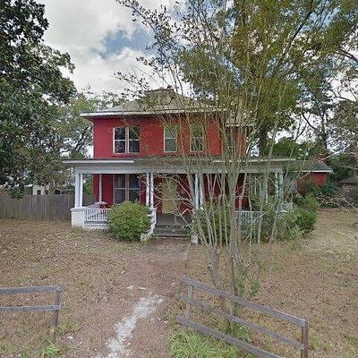 1110 Elizabeth St, Waycross, GA 31503