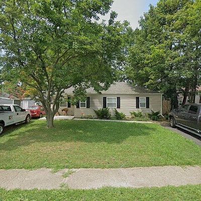 1 Lynbrook Rd, Wilmington, DE 19804