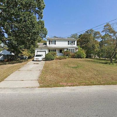 1009 Wilson Blvd, Central Islip, NY 11722