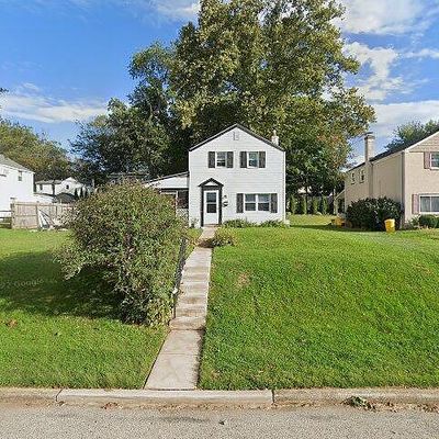 102 Ulmer Ave, Oreland, PA 19075