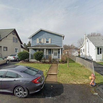 119 East St, Eynon, PA 18403