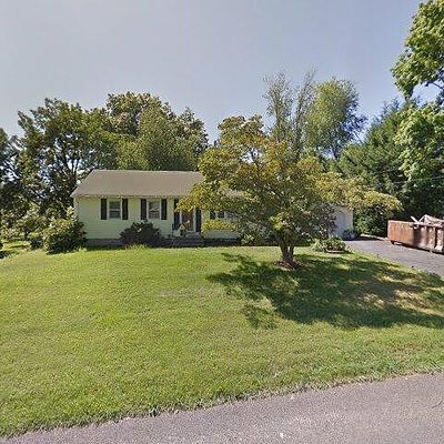 12 Burr St, Portland, CT 06480