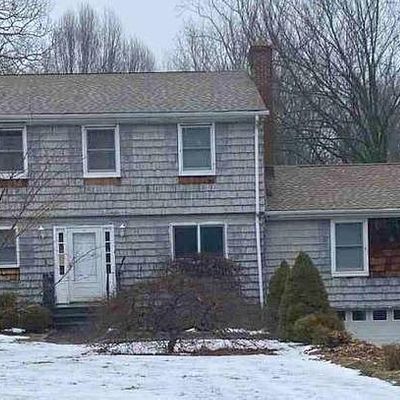 12 Crossland Pl, Norwalk, CT 06851