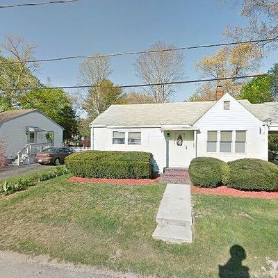 12 Menlo Ave, Brockton, MA 02301