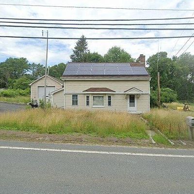 121 Middleboro Rd, East Freetown, MA 02717