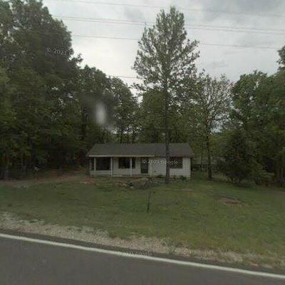 121 Okmulgee Dr, Cherokee Village, AR 72529