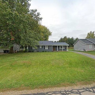 125 Tammy Ln, Somonauk, IL 60552