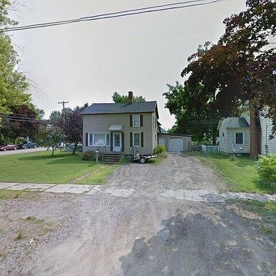 128 N Elm St, Ithaca, MI 48847