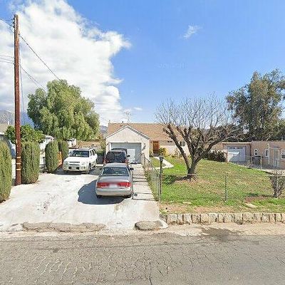 12805 6 Th St, Yucaipa, CA 92399