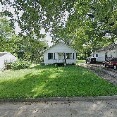 113 Hart Ave, Des Moines, IA 50315