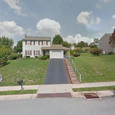 14 Ingham Dr, Stevens, PA 17578