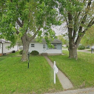 1402 Longfellow Ave, Waterloo, IA 50703