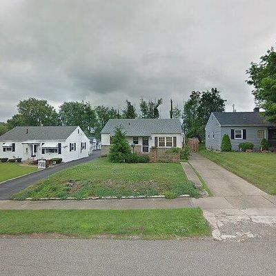 1438 Fairlane Ave Sw, Canton, OH 44710