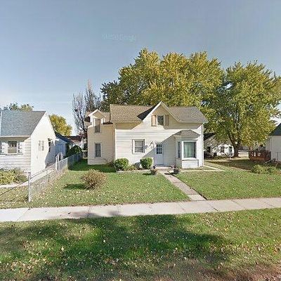 15 4 Th St Se, Eyota, MN 55934