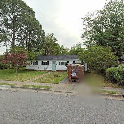 1304 Grimes Rd, Hampton, VA 23663