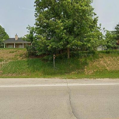 1320 N High St, Port Byron, IL 61275