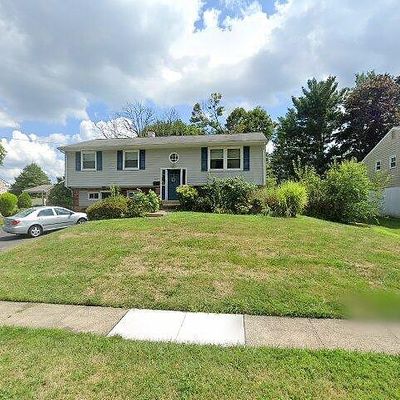 1627 Jill Rd, Willow Grove, PA 19090