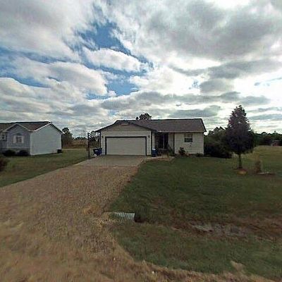 1653 W Bryce Dr, Milton, KS 67106