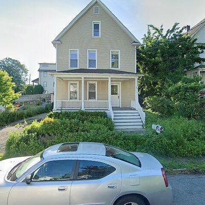 17 Chestnut St, Greenwich, CT 06830