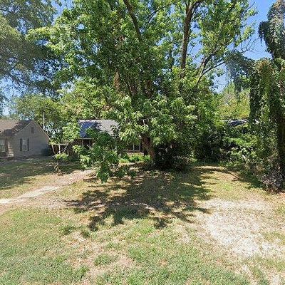 1706 Holly St, Blytheville, AR 72315