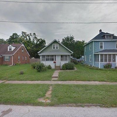 1718 13 Th Ave, Moline, IL 61265