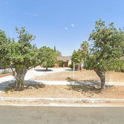 17441 Ludlow St, Granada Hills, CA 91344