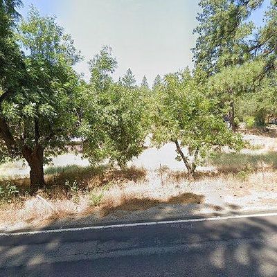 17577 Ridge Rd, Pine Grove, CA 95665