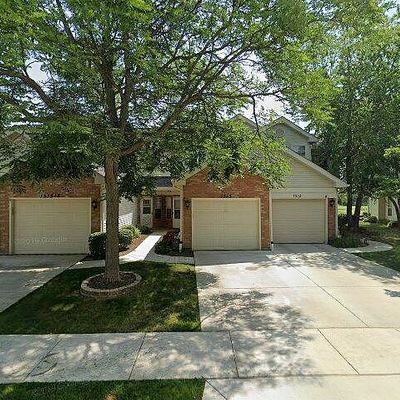 1511 Golfview Dr, Glendale Heights, IL 60139