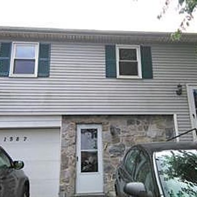 1587 N Reading Rd, Stevens, PA 17578