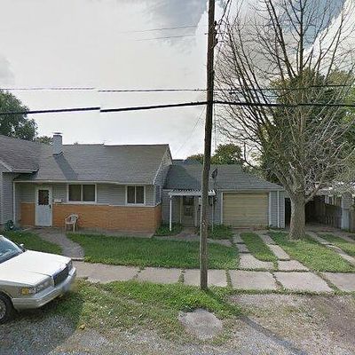 201 N Cherry St, Mount Olive, IL 62069