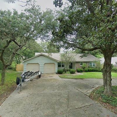 202 Julia Way, Gulf Breeze, FL 32561