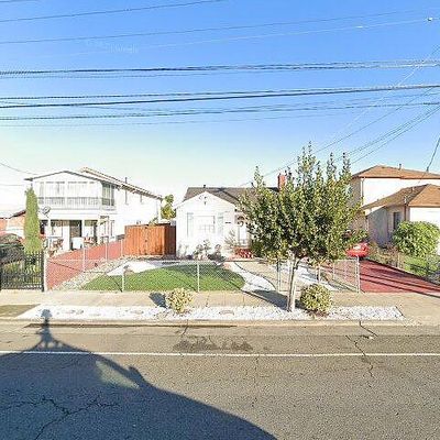 2043 104 Th Ave, Oakland, CA 94603