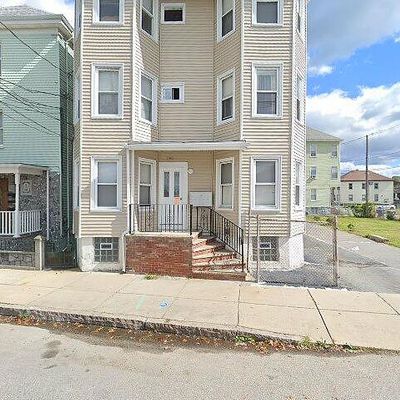 206 Crapo St, New Bedford, MA 02744