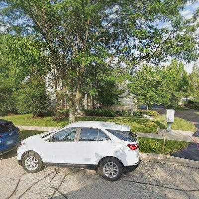 2080 Braeburn Drive #B, Wauconda, IL 60084