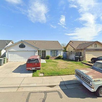 1812 S Sacramento St, Lodi, CA 95240