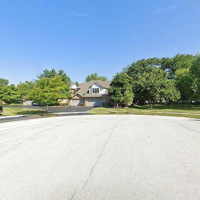 18322 Pond View Ct, Tinley Park, IL 60477