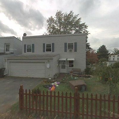 19 Afton Ter, Middletown, CT 06457