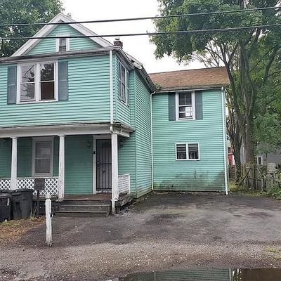 19 Millstone Rd, Hyde Park, MA 02136