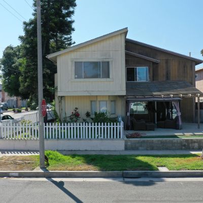 228 20 Th St, Huntington Beach, CA 92648