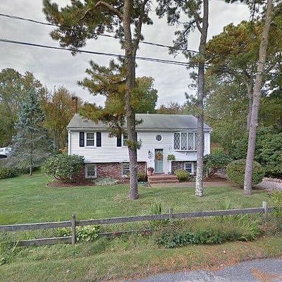 23 Avery Rd, Pocasset, MA 02559